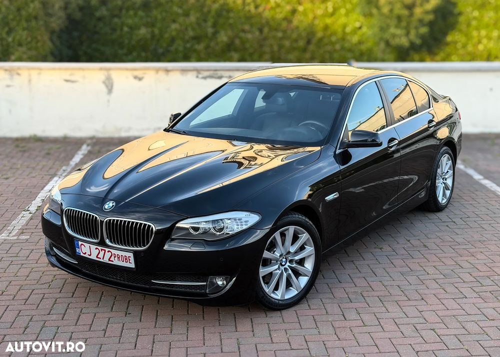 BMW Seria 5 520d Aut. - 1