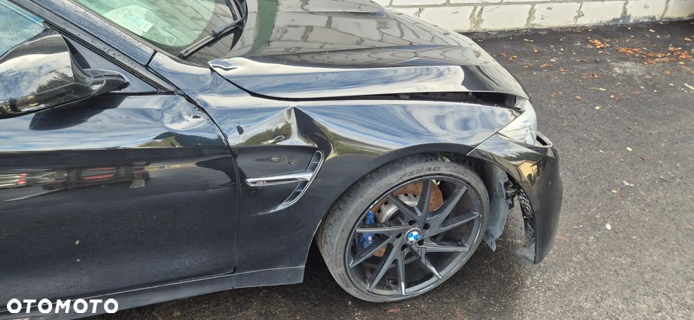 BMW M4 DKG - 3