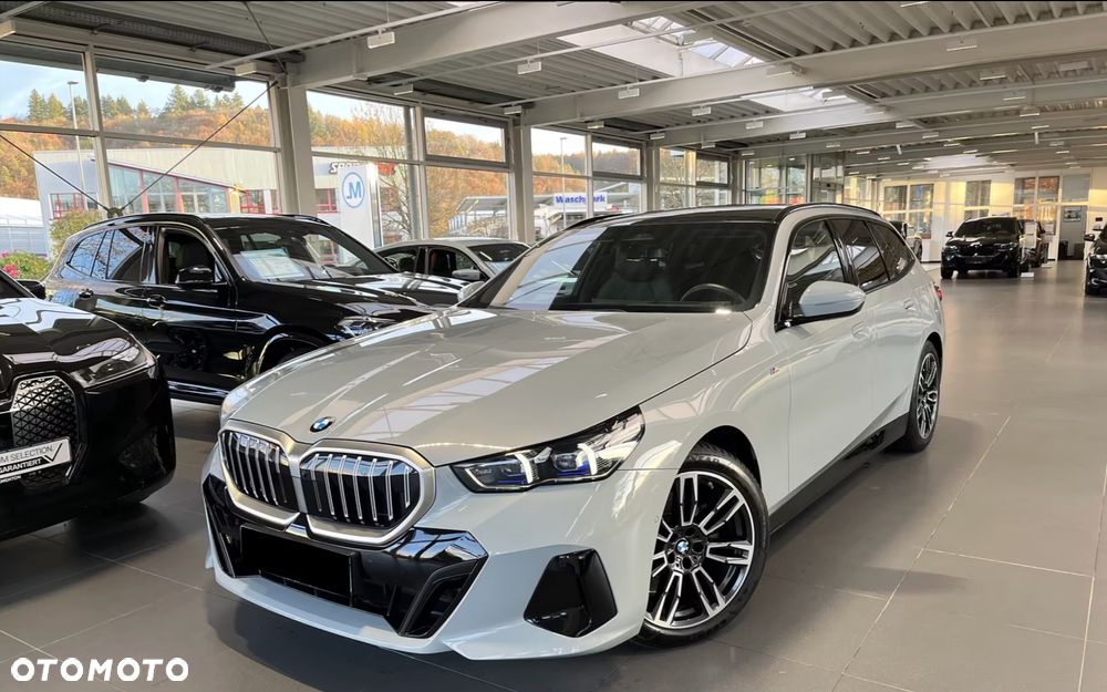 BMW Seria 5 - 1