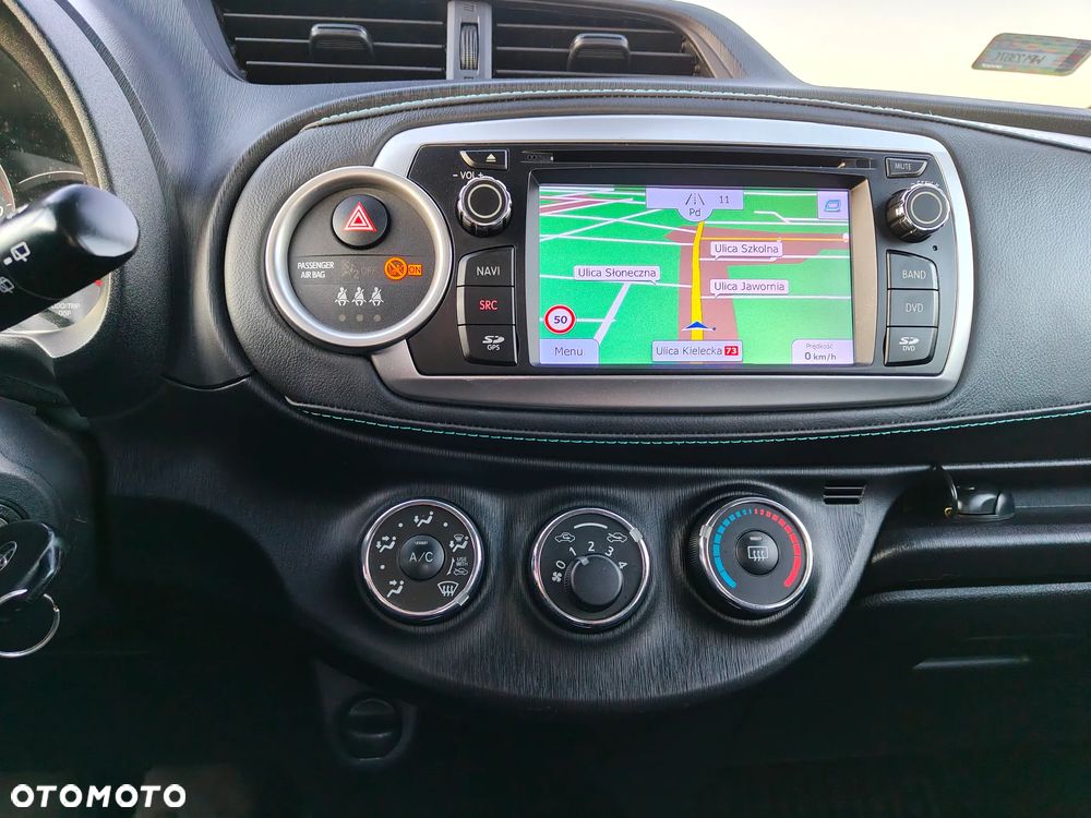 Toyota Yaris 1.33 Sol - 18
