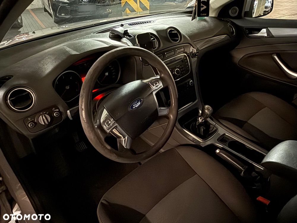 Ford Mondeo 1.6 TDCi Trend - 9