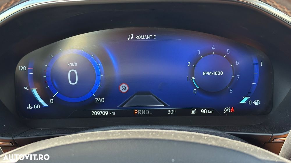 FORD Focus 2020 — imagine 10