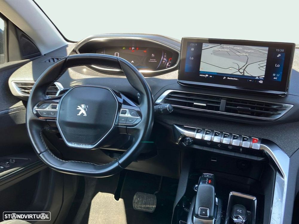 Peugeot 5008 1.5 BlueHDi Allure EAT8 - 15