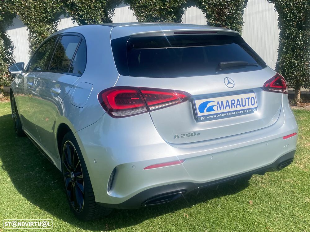 Mercedes-Benz A 250 e AMG Line - 16