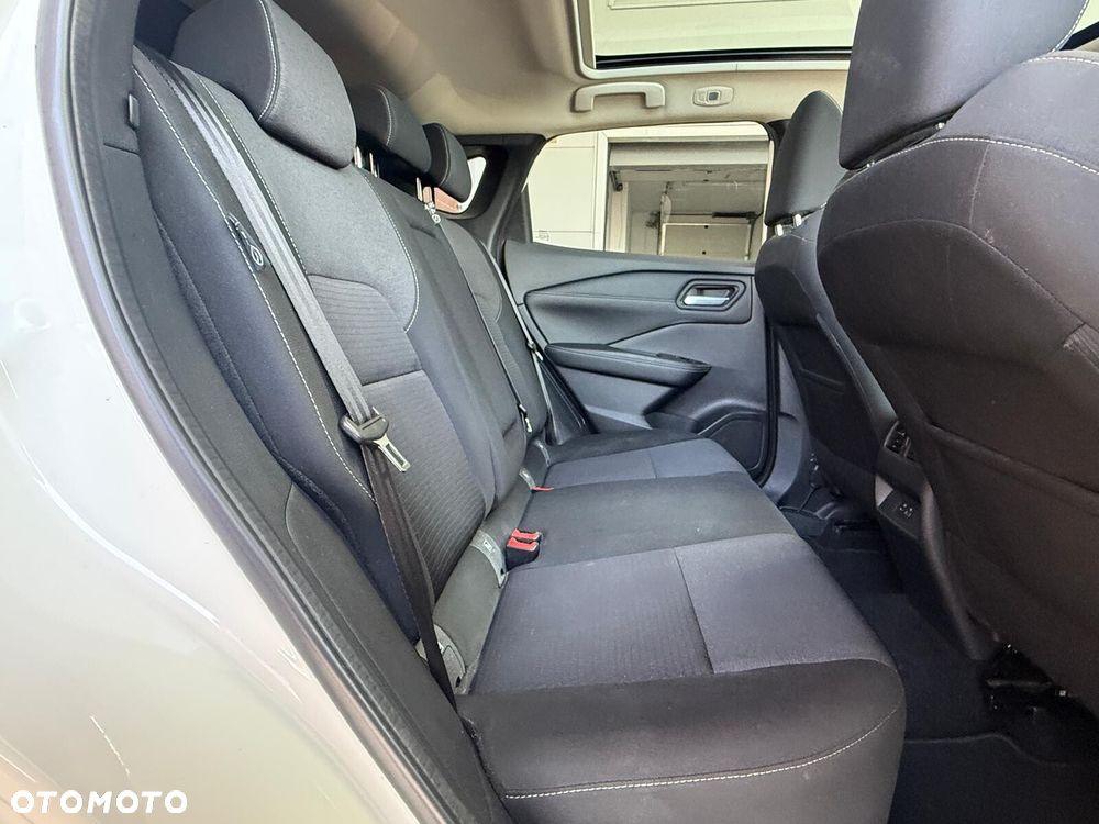 Nissan Qashqai 1.3 DIG-T Acenta EU6d - 15