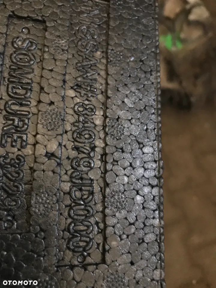 WKLAD  STYROPIAN BAGAŻNIKA LEWAREK QUASHAI J10 - 5