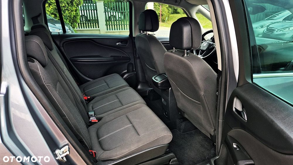 Opel Zafira 1.4 T Cosmo EcoFLEX S&S - 34