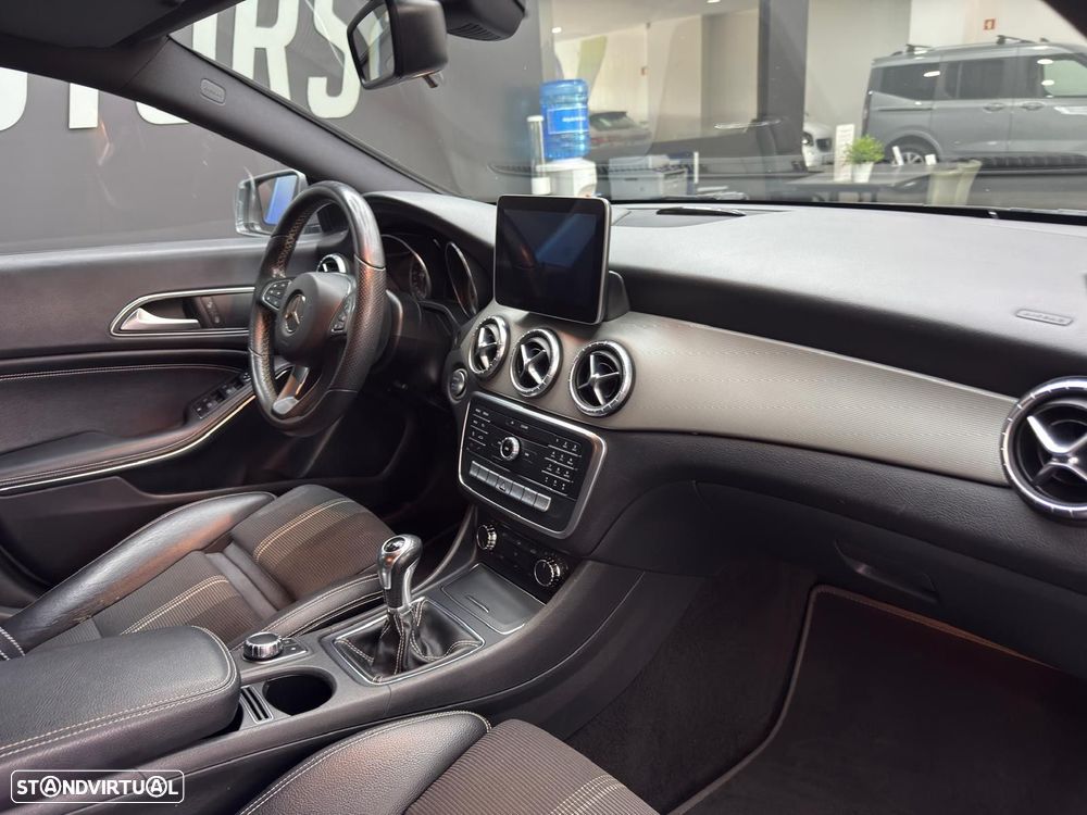 Mercedes-Benz CLA 180 d Shooting Brake Urban - 29