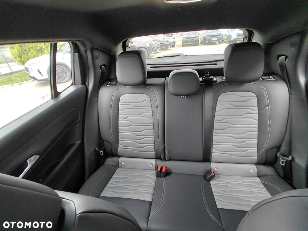 Jeep Avenger 1.2 T3 mHEV Upland 4xe eDCT6 - 15