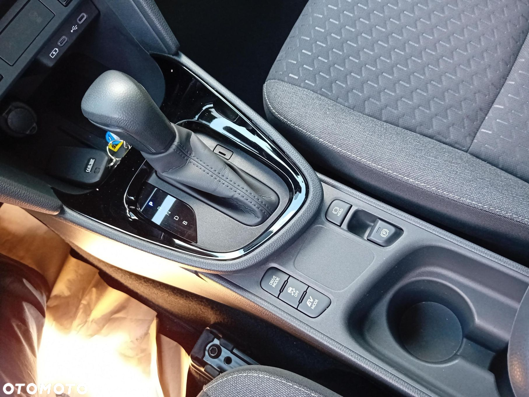 Toyota Yaris Cross - 16