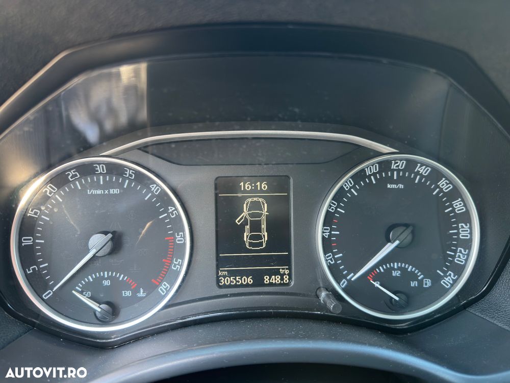 Skoda Octavia - 10