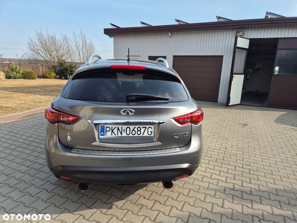Infiniti Q70 3.7 S Premium - 5