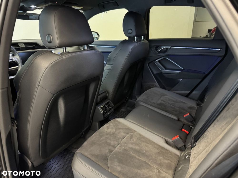 Audi RS Q3 Sportback - 24