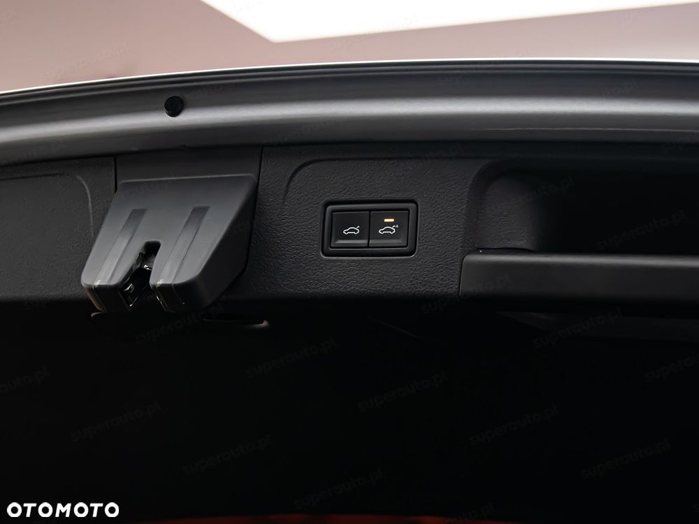 Volkswagen Passat - 29