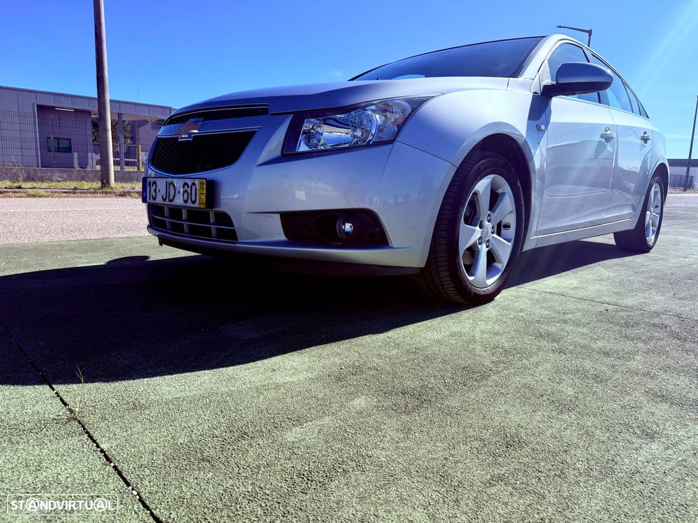 Chevrolet Cruze 2.0 VCDi LT - 6