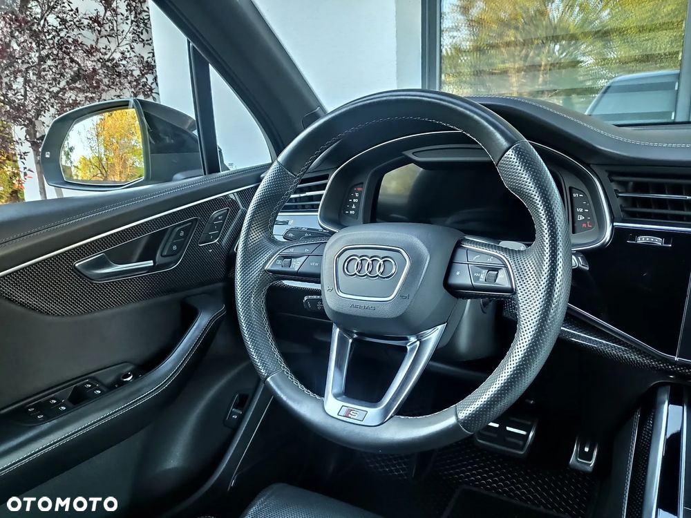 Audi SQ7 - 20