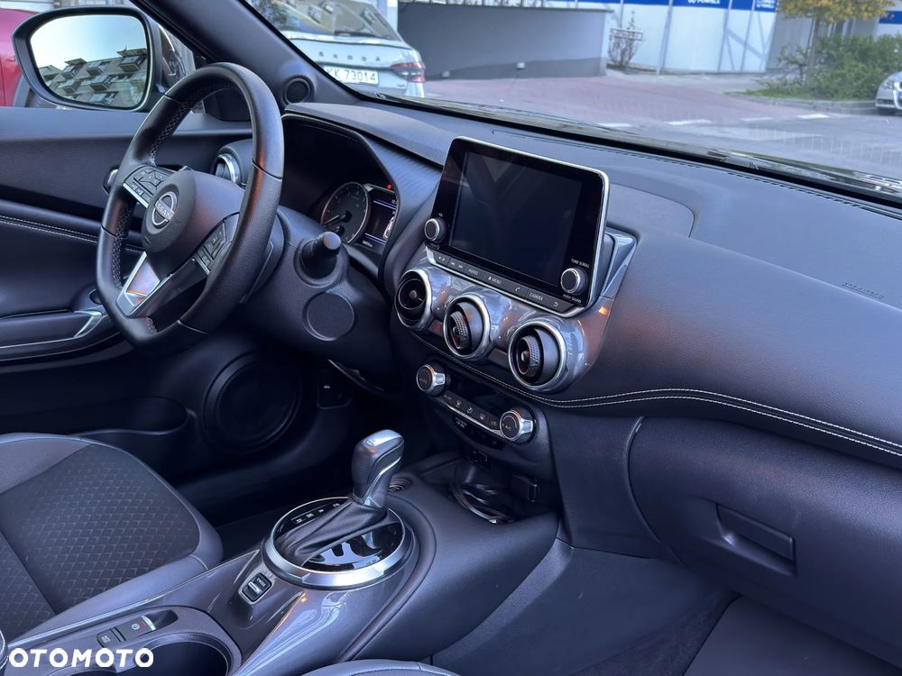 Nissan Juke 1.0 DIG-T N-Connecta DCT - 11