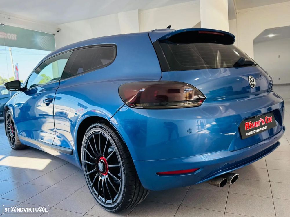 VW Scirocco 2.0 TDI Sport - 13