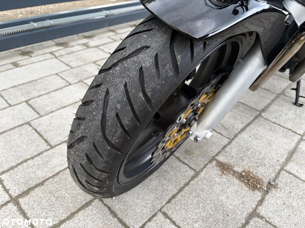 Honda Hornet - 30