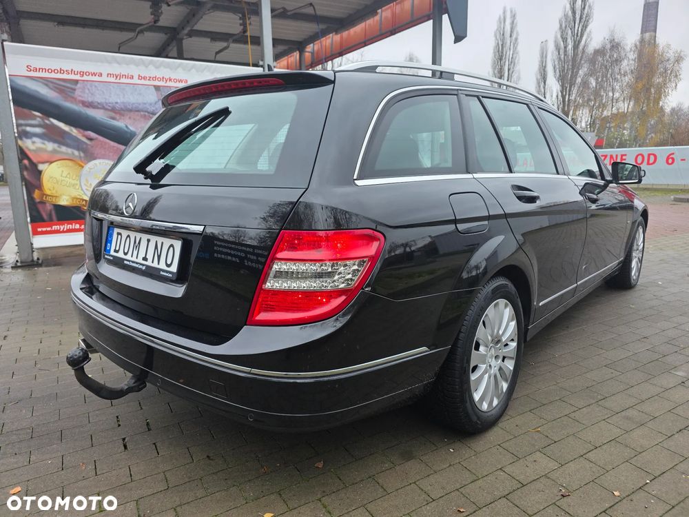 Mercedes-Benz Klasa C 220 CDI DPF Automatik Elegance - 4