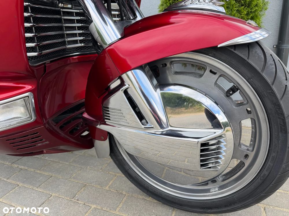 Honda GL - 10