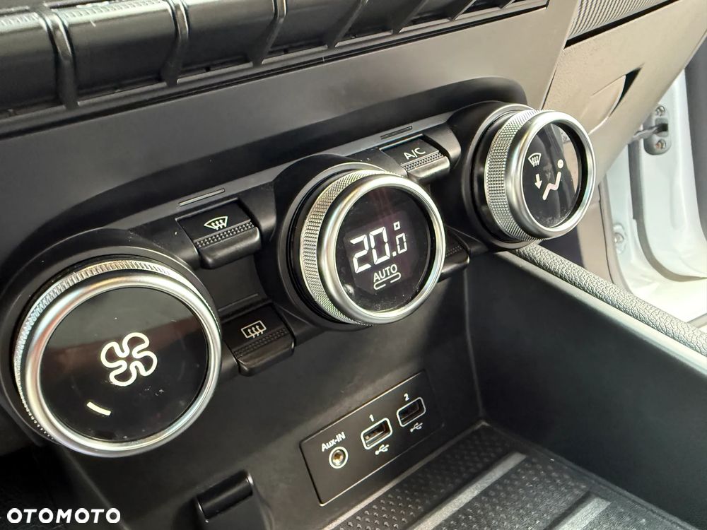 Renault Captur - 26
