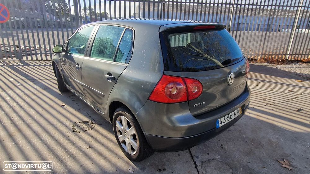 VW Golf 1.4 FSi Confortline - 4