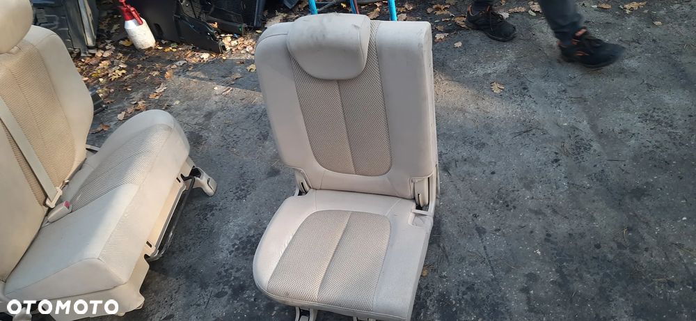 KIA CARENS III Carens 3 2006-2012 Komplet tapicerki Siedzenia Fotele kanapy 7 miejsc  Kremowy - 22