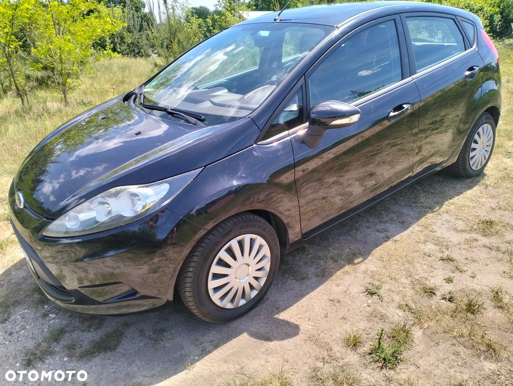 Ford Fiesta 1.25 Ambiente - 1
