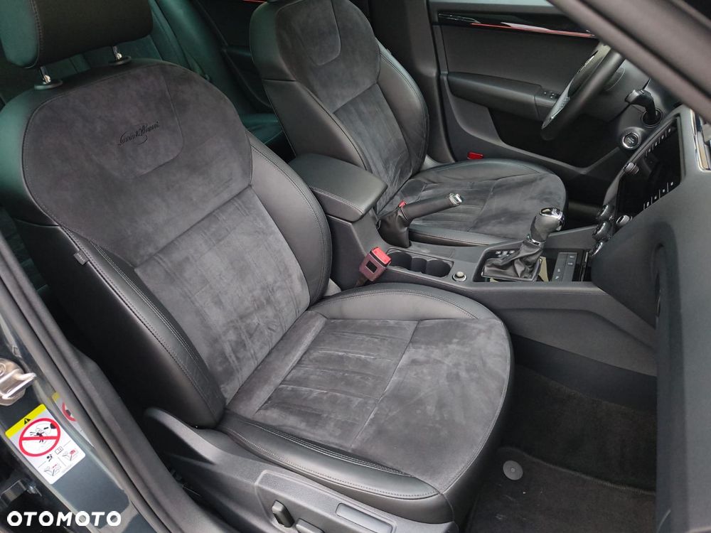 Skoda Octavia 2.0 TDI L&K DSG - 26
