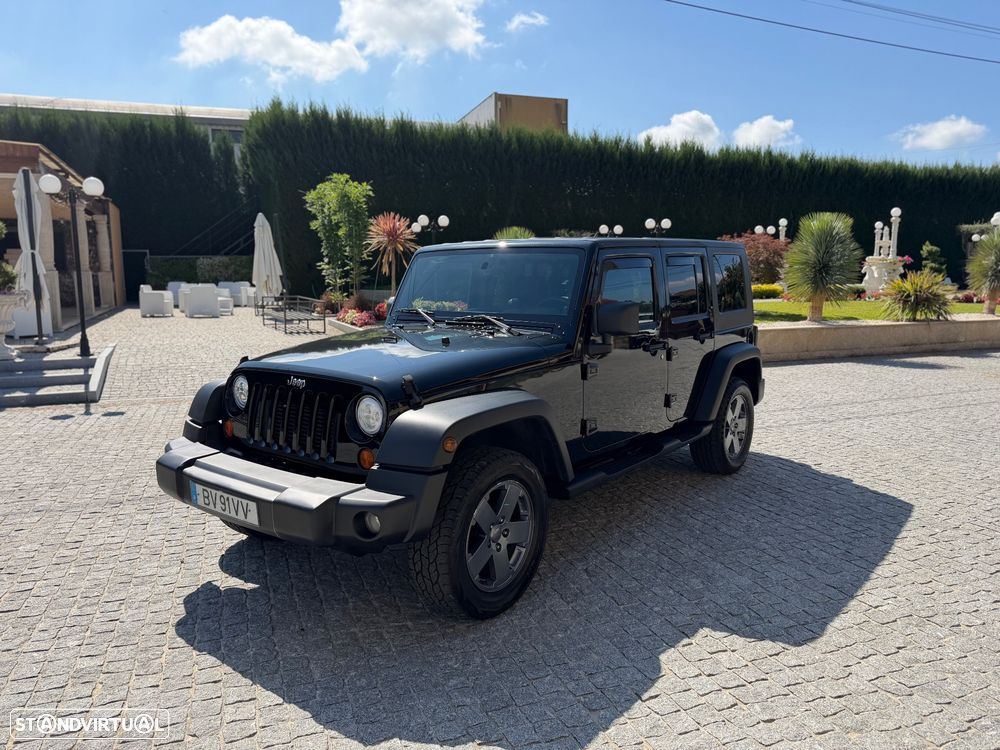 Jeep Wrangler - 10