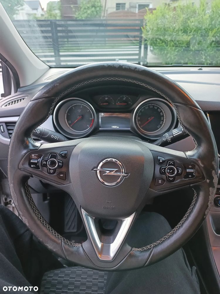 Opel Astra 1.6 D (CDTI) Start/Stop Business - 39