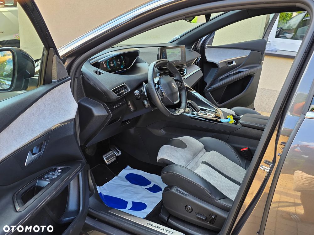 Peugeot 3008 1.6 PureTech Hybrid PHEV GT S&S EAT8 - 19