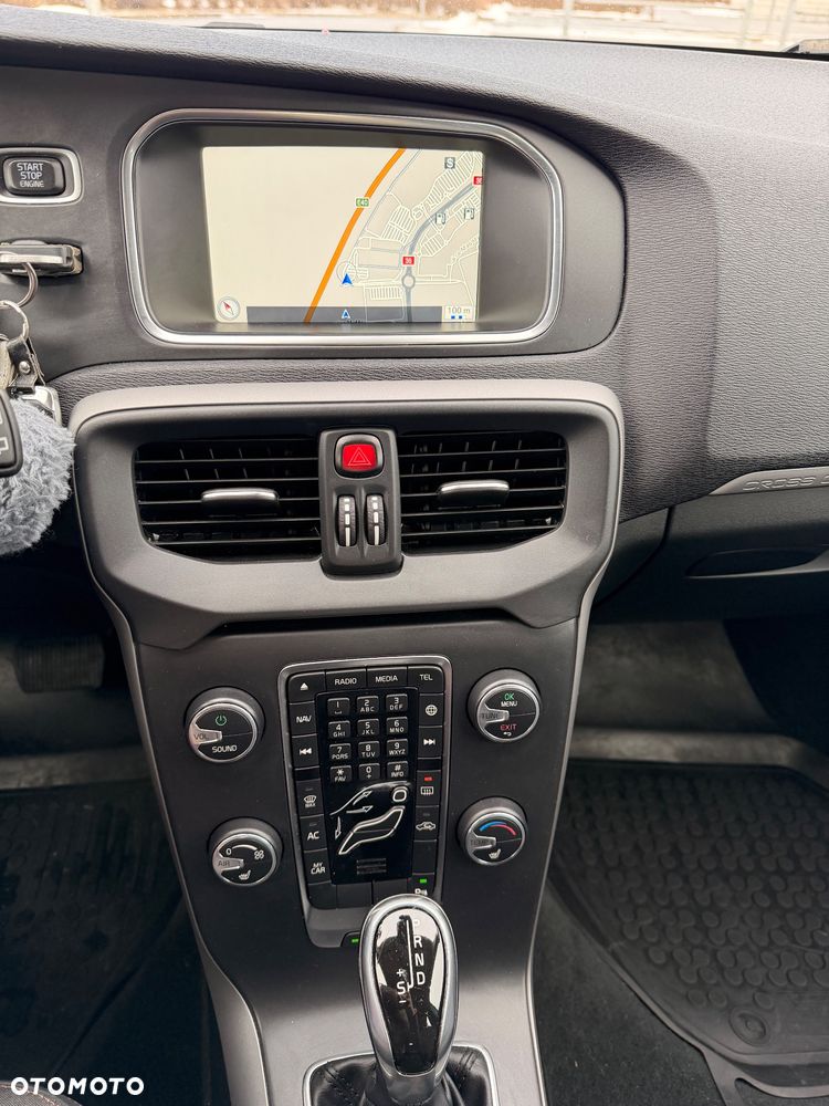 Volvo V40 Cross Country D2 Powershift Momentum - 11
