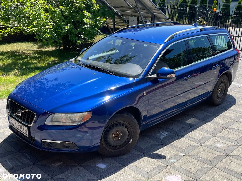 Volvo V70 - 1