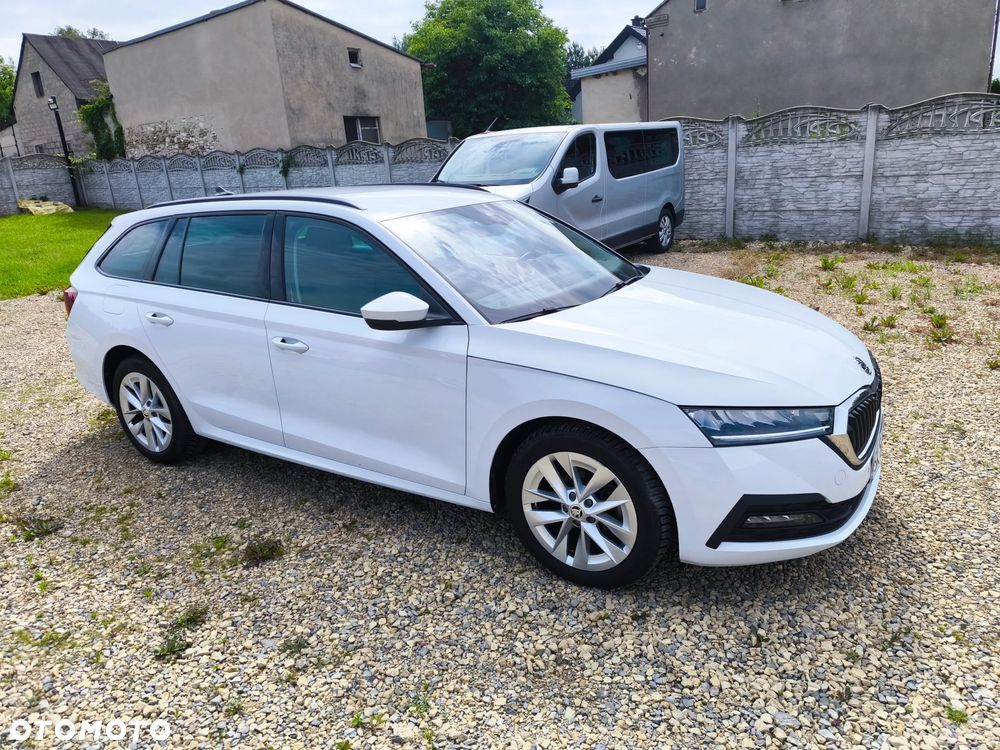 Skoda Octavia - 2