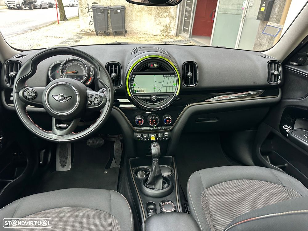 MINI Countryman Cooper SE ALL4 Auto - 18