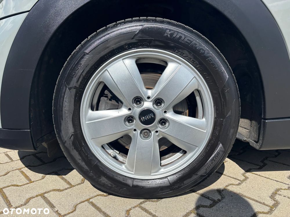 MINI Cooper Standard - 8