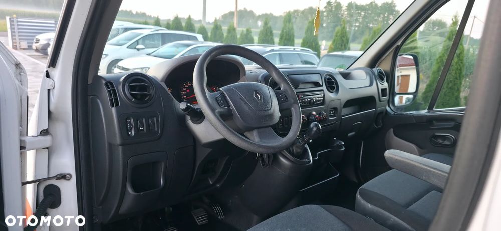 Renault Master - 10