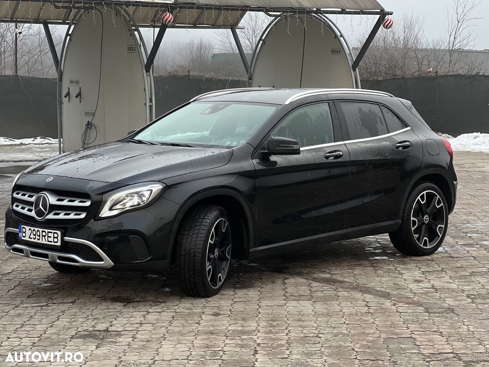 Mercedes-Benz GLA 220 d 4MATIC Aut. - 4