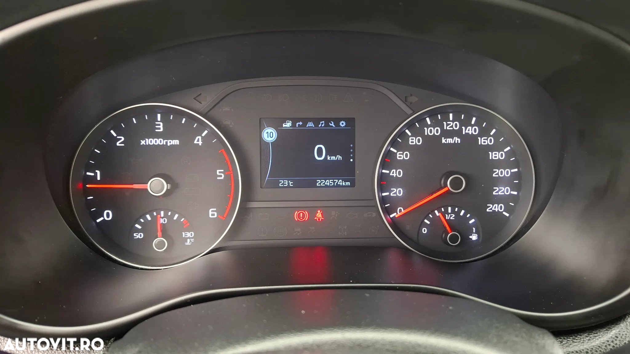 Kia Sportage 1.7 CRDI 2WD Dream-Team Edition - 31
