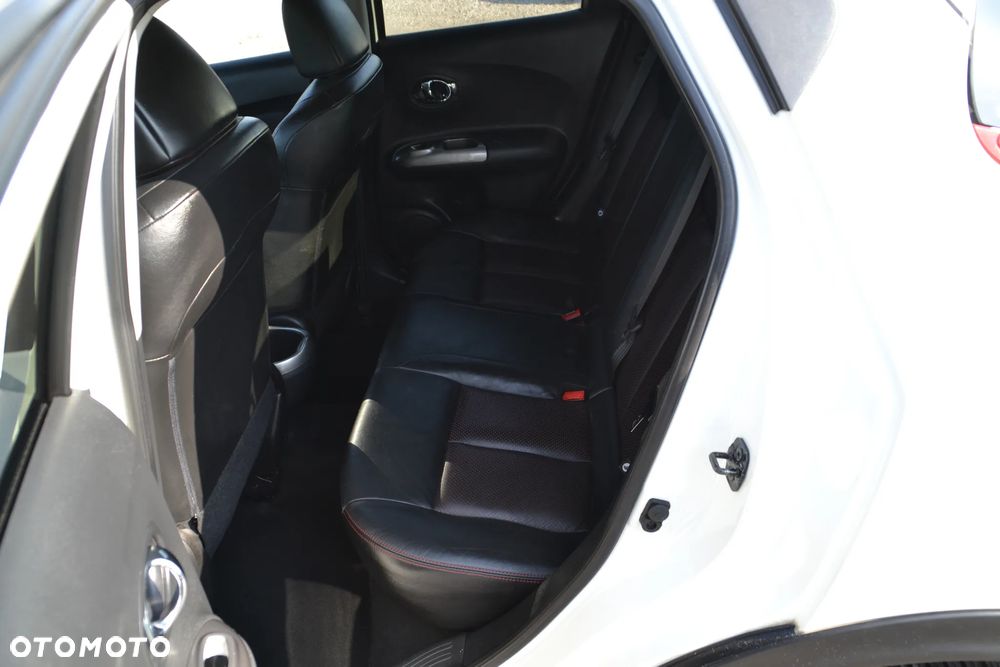 Nissan Juke 1.6 DIG-T Acenta - 25
