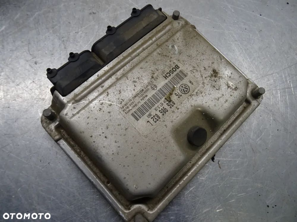 VW GOLF IV HB 3D 97-06 1.4B KOMPUTER STEROWNIK SILNIKA 036906032L - 1