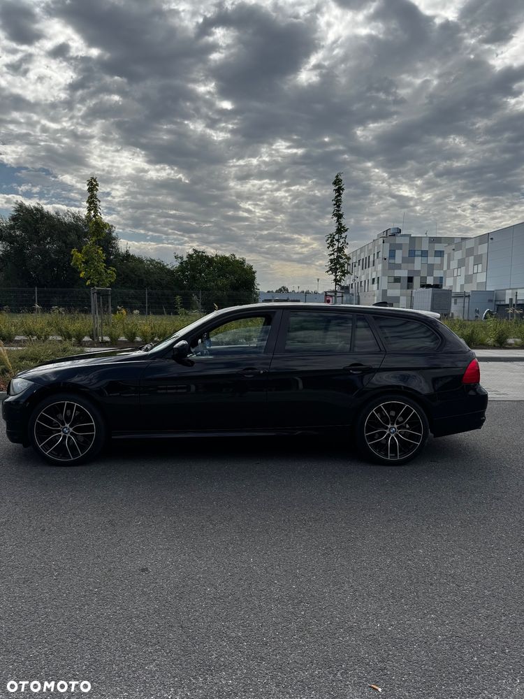 BMW Seria 3 318d - 2