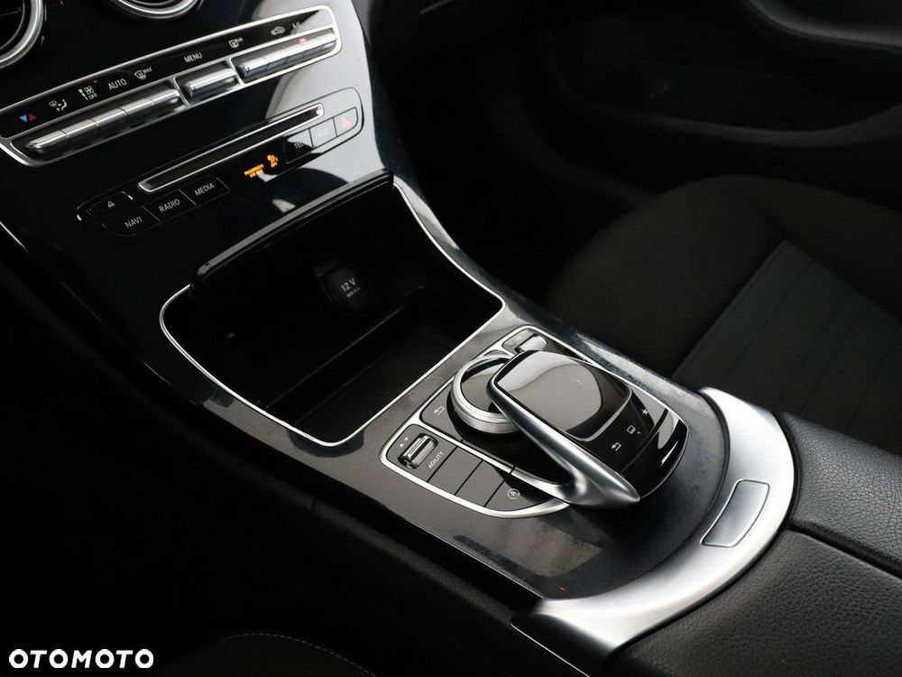 Mercedes-Benz Klasa C - 28