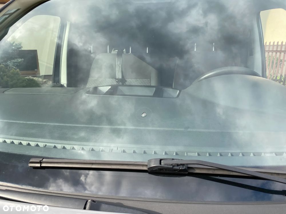 Volkswagen Transporter T5 - 11