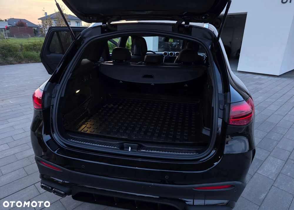 Mercedes-Benz GLC 300 mHEV 4-Matic AMG Line - 11