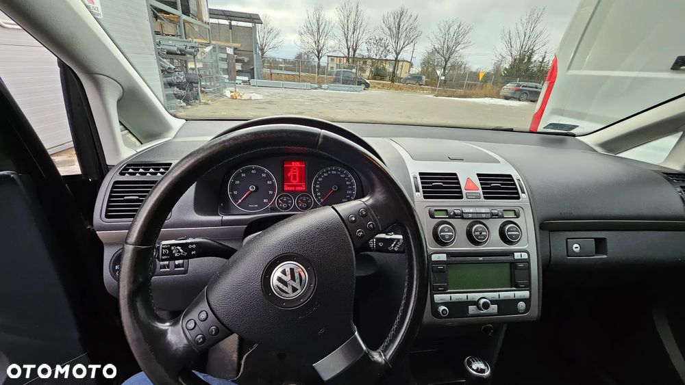 Volkswagen Touran 1.4 TSI United - 7