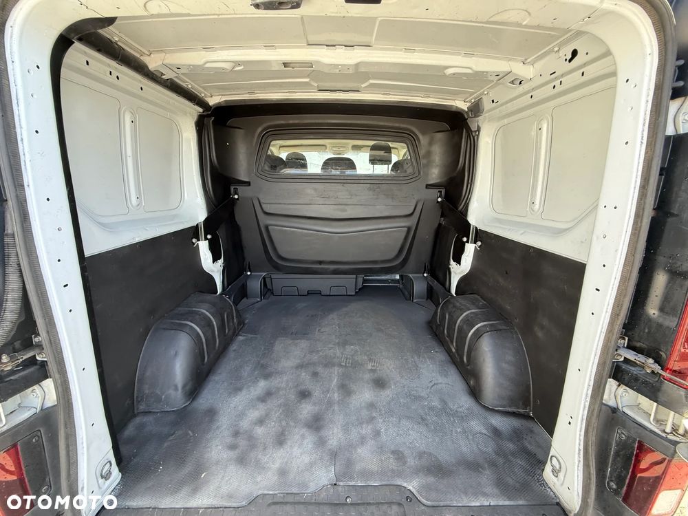 Renault Trafic - 24