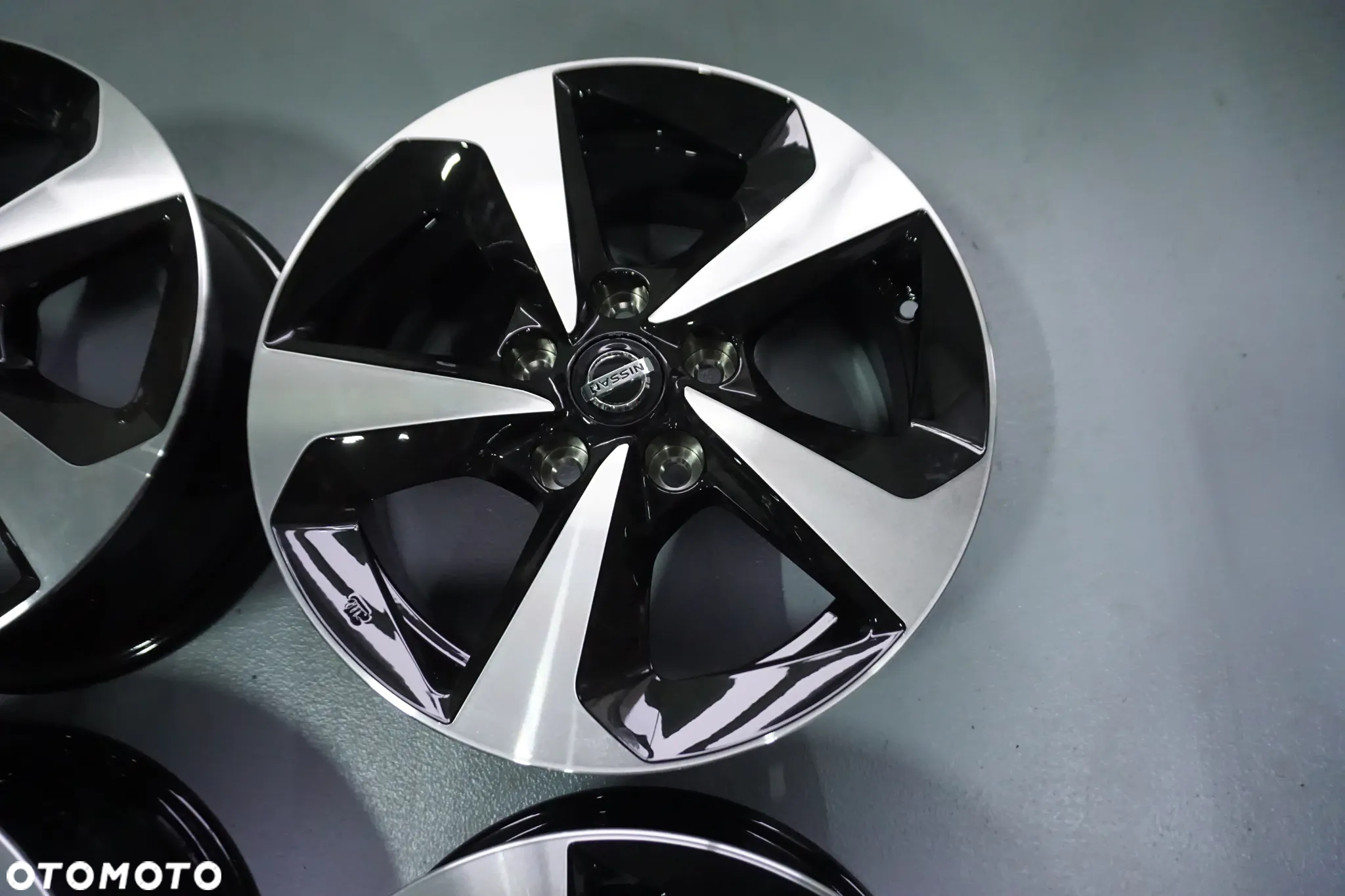FELGI  ALUMINIOWE 16 NISSAN NV300 PULSAR JUKE QASHQAI LEAF X-TRAIL PRIMERA ORYGINAŁ NOWE NOWY MODEL  ET40 - 6
